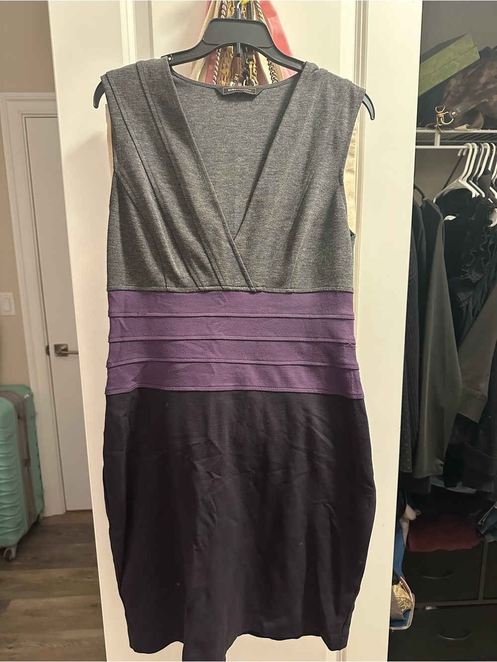 BCBGMaxAzria Grey, Purple & Black Sleeveless Colorblock Midi Dress